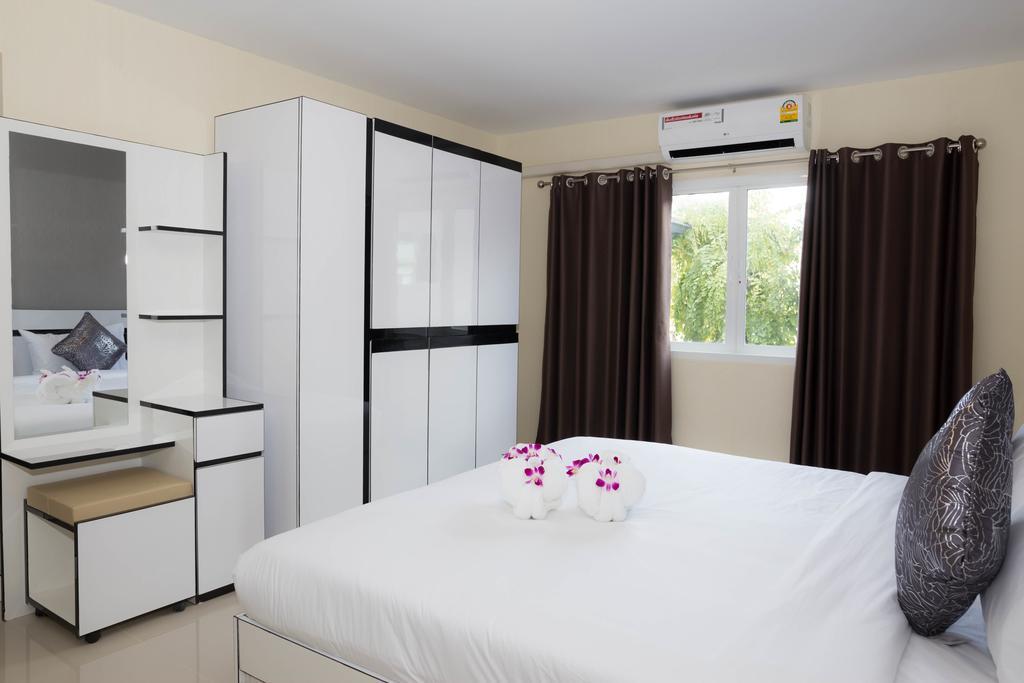 Life Grand Chiang Mai Hotel Екстериор снимка