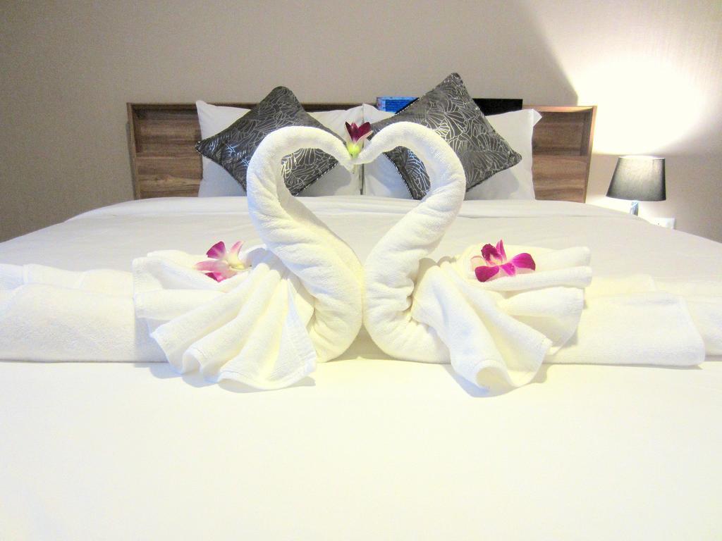 Life Grand Chiang Mai Hotel Екстериор снимка