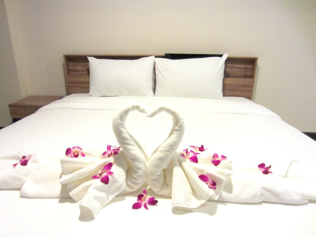 Life Grand Chiang Mai Hotel Екстериор снимка