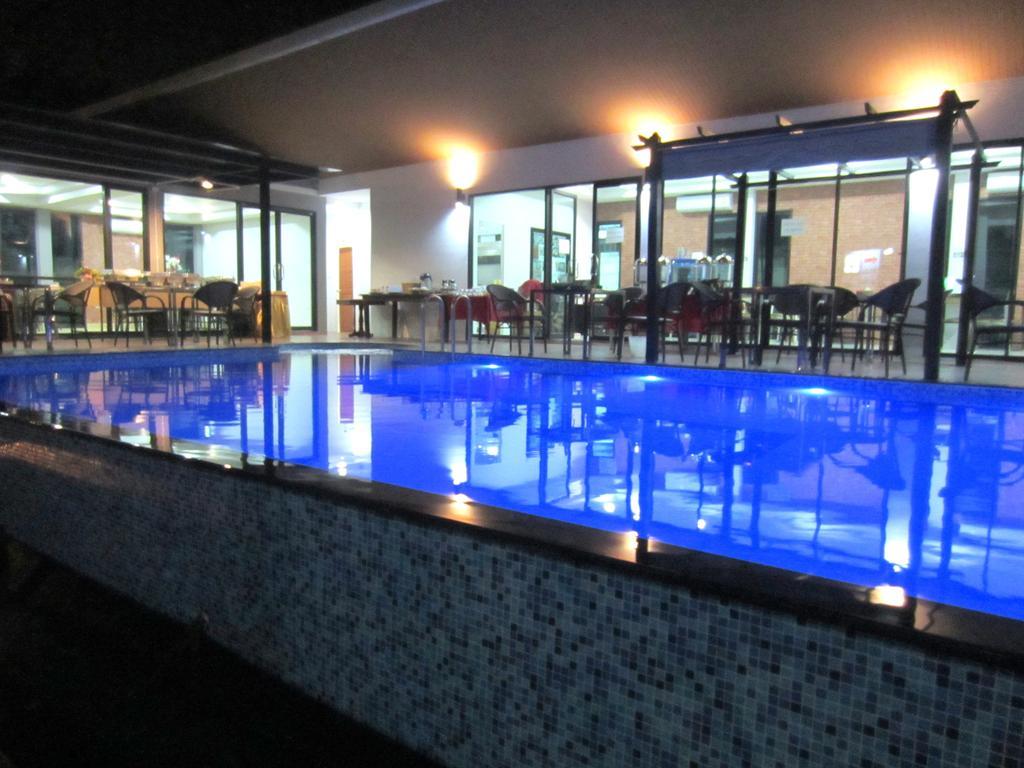 Life Grand Chiang Mai Hotel Екстериор снимка