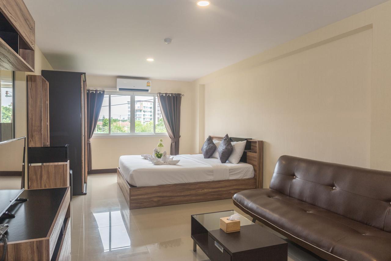 Life Grand Chiang Mai Hotel Екстериор снимка