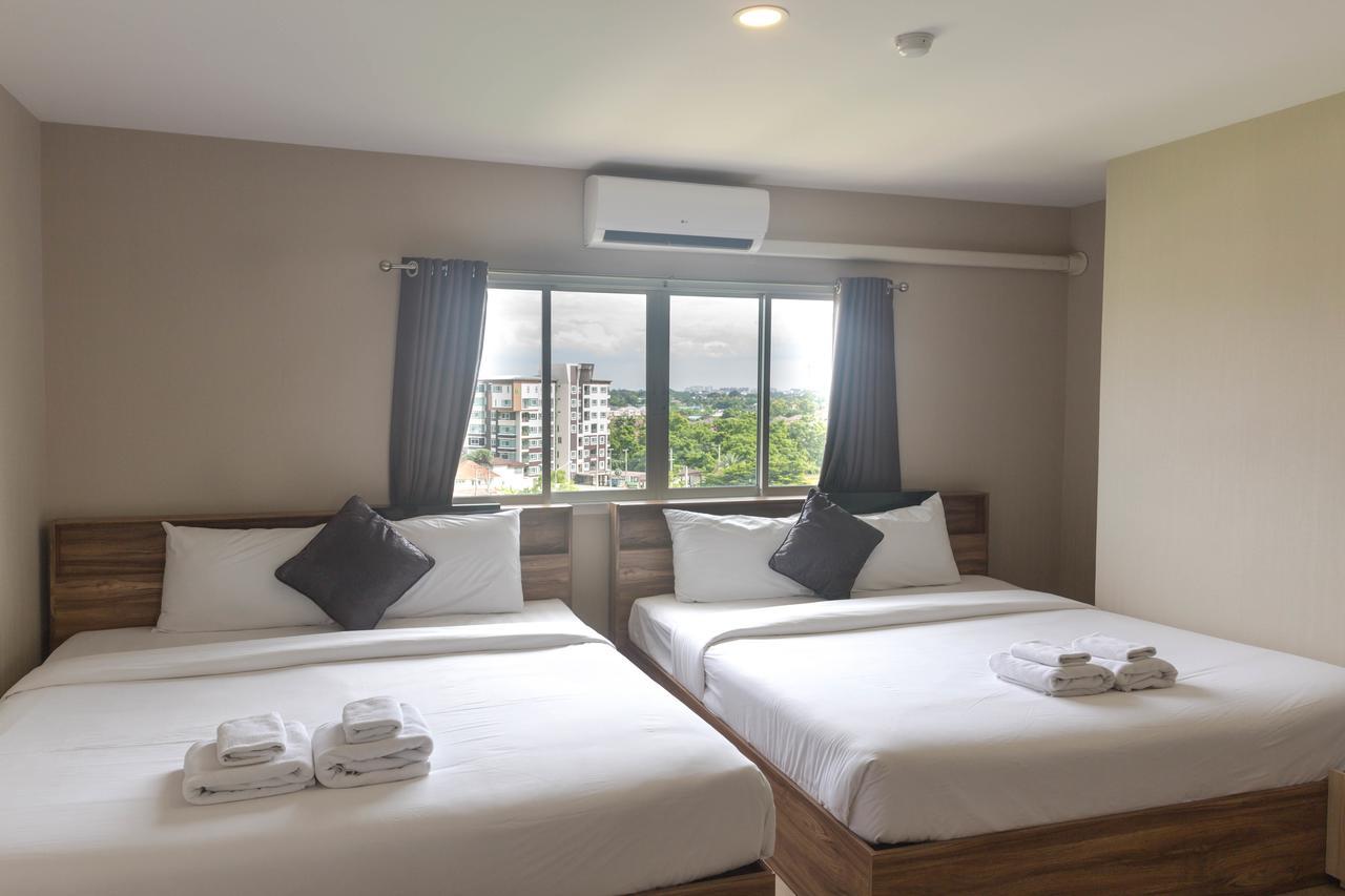 Life Grand Chiang Mai Hotel Екстериор снимка