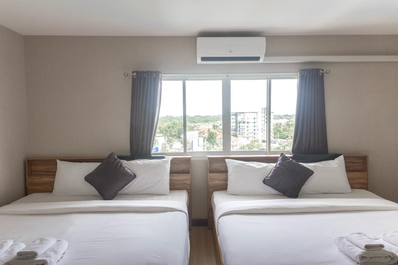 Life Grand Chiang Mai Hotel Екстериор снимка